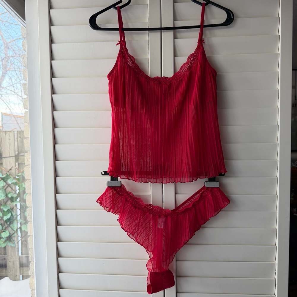 LaSenza Lingerie Y2K Red Frilly Sheer Top & Bottom Set Size XL Women’s